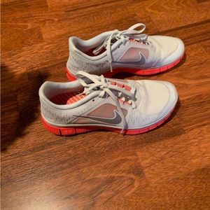Nike running shoes Sz 7